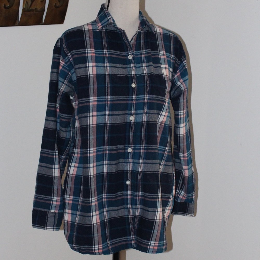 Old Navy, Boyfriend flannel long sleeve shirt.